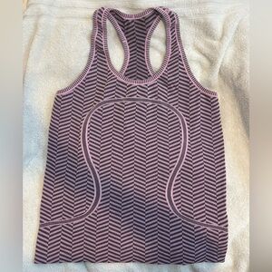Lululemon swiftly tank pink & black chevron size 12